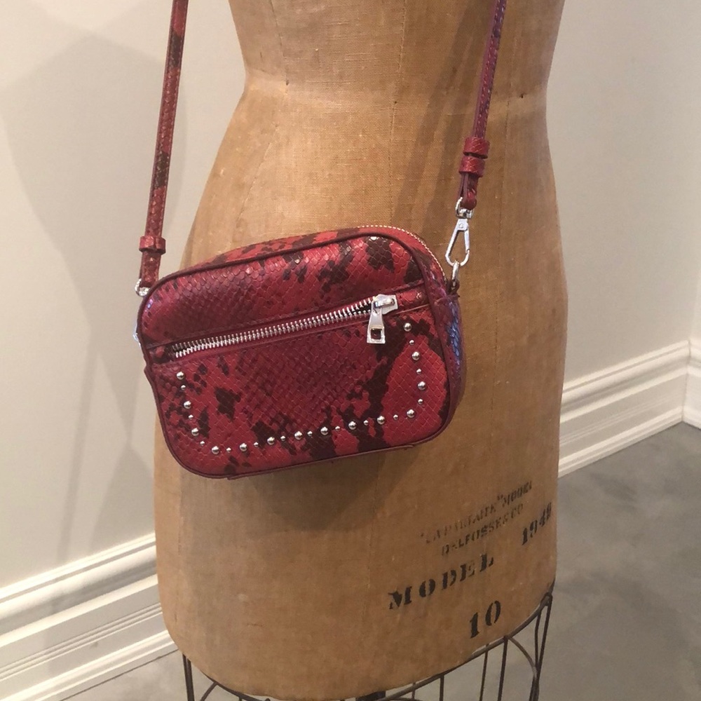 Zara purse